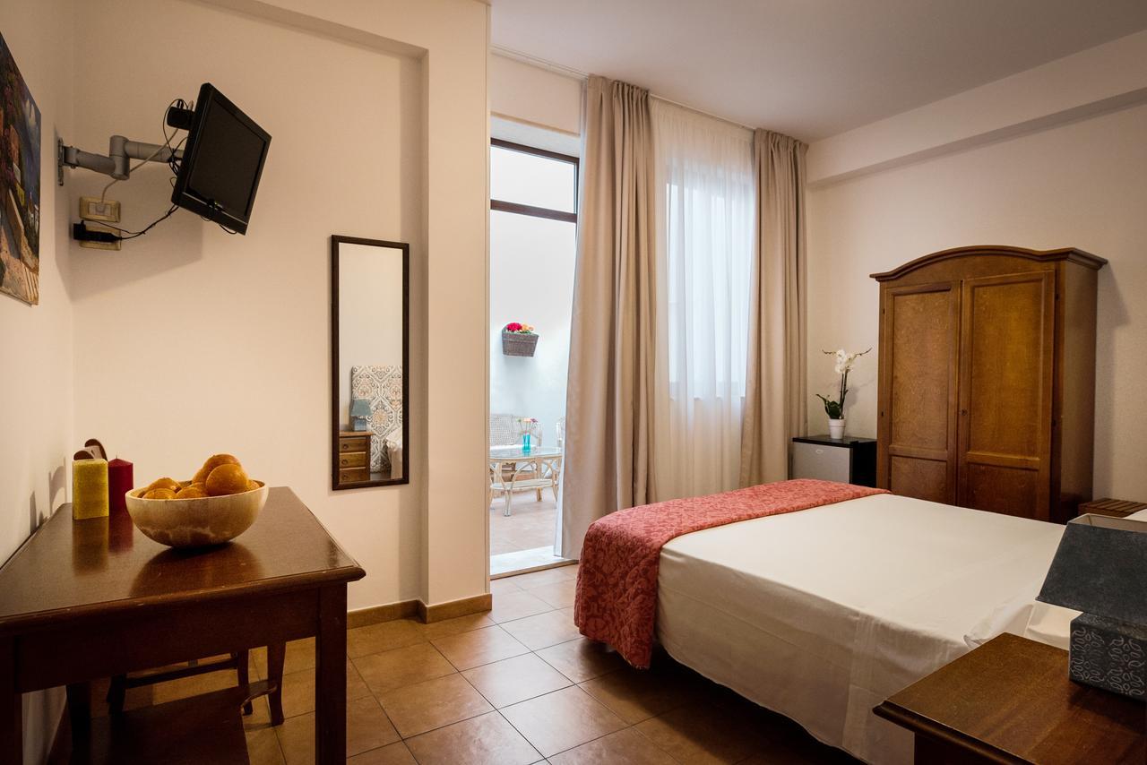 Bed and Breakfast Cabrera House Pozzallo Exteriér fotografie